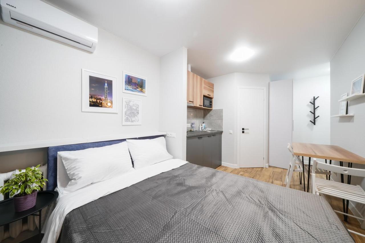 Myfreedom Apartments: Metro Pecherskaya Military Hospital Kyiv