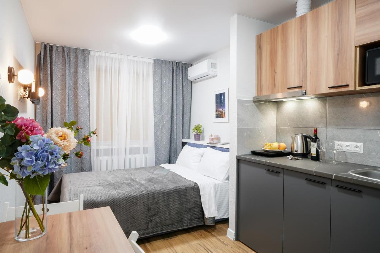 Myfreedom Apartments: Metro Pecherskaya Military Hospital Kyiv