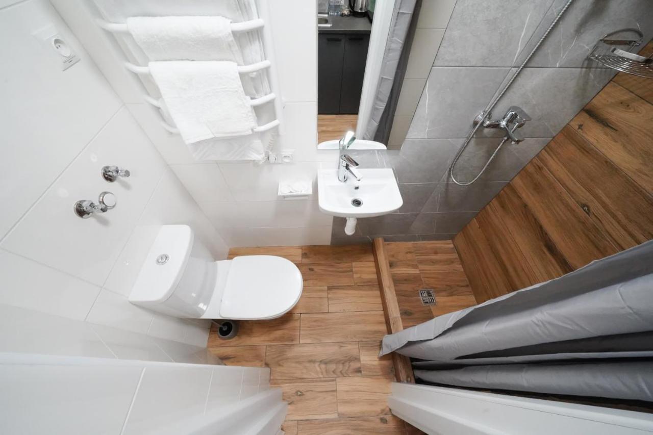 Myfreedom Apartments: Metro Pecherskaya Military Hospital *