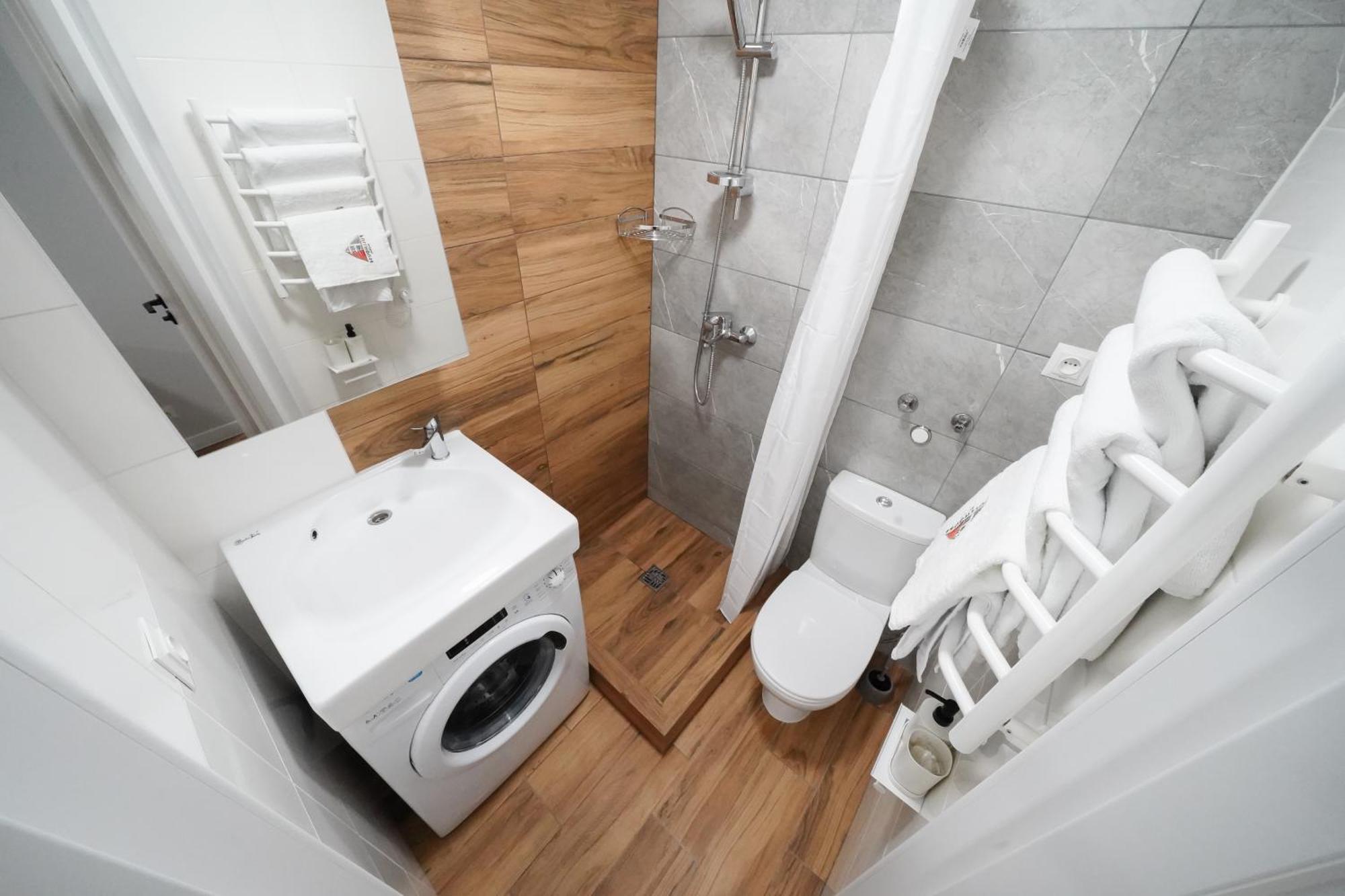 Myfreedom Apartments: Metro Pecherskaya Military Hospital Apartment *